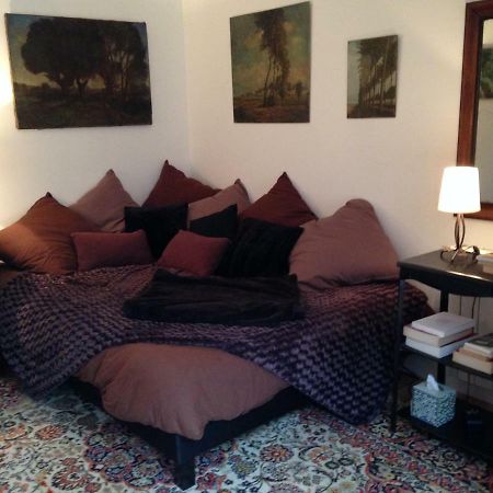 5 Rue De La Corderie Apartment Гранвил Екстериор снимка